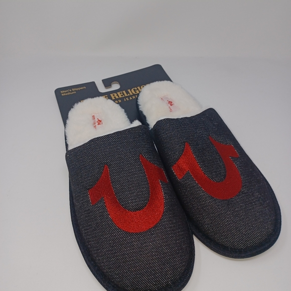 Tru Religion Slippers - Picture 3 of 8